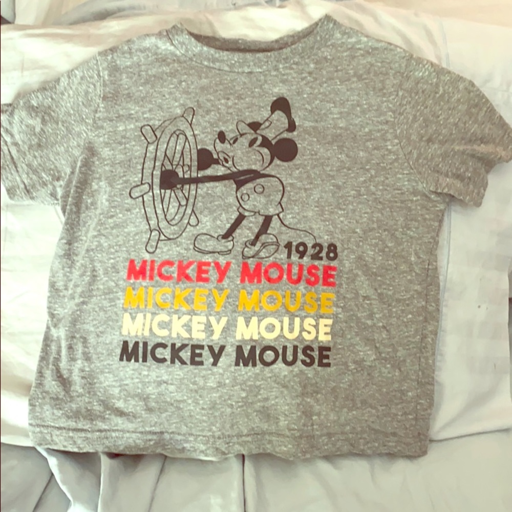 Steamboat Willie Disney t shirt size 5